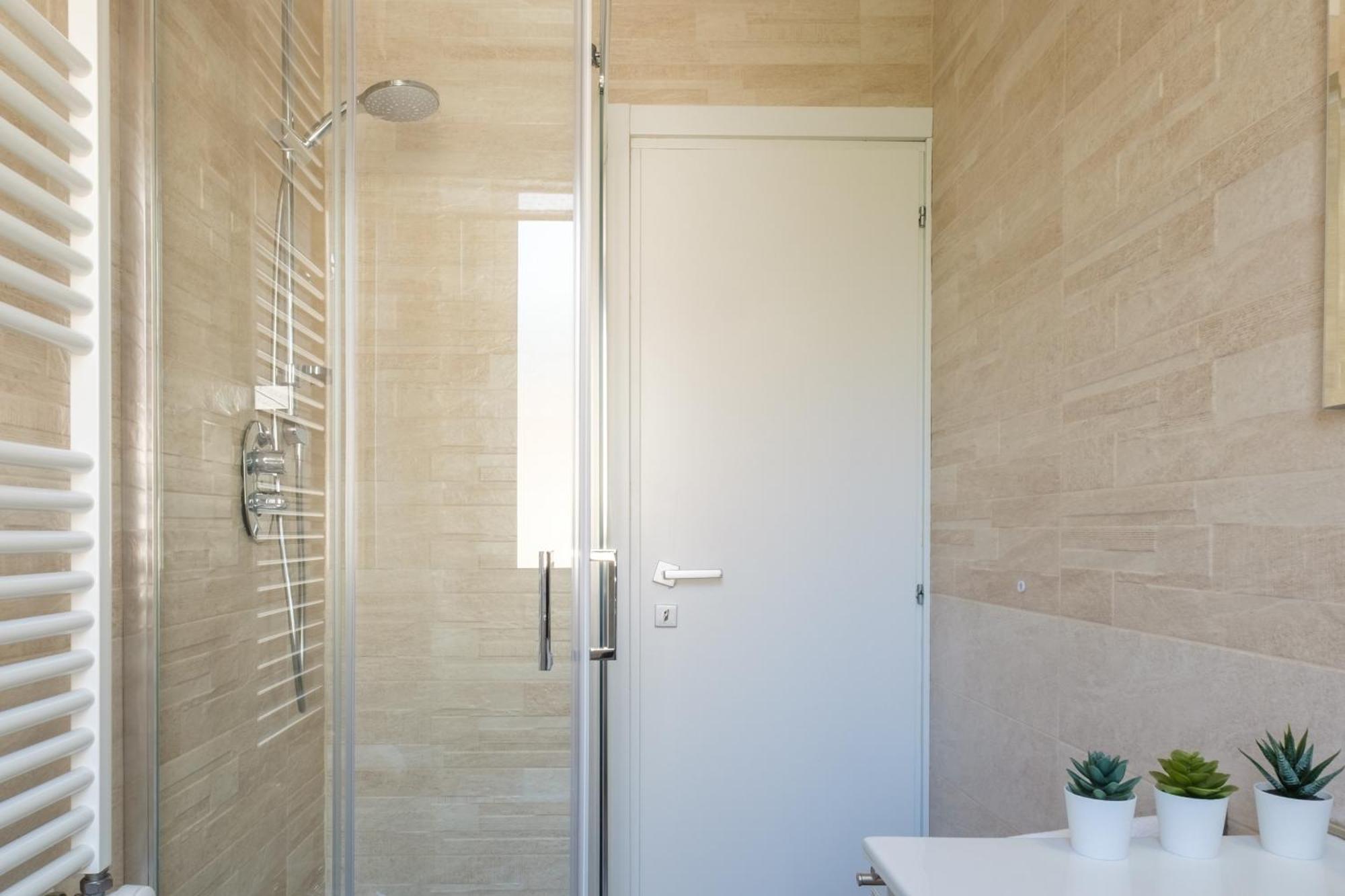 Scandellari Apartments - Stylish Stay For Two Guests Bologna Exterior foto