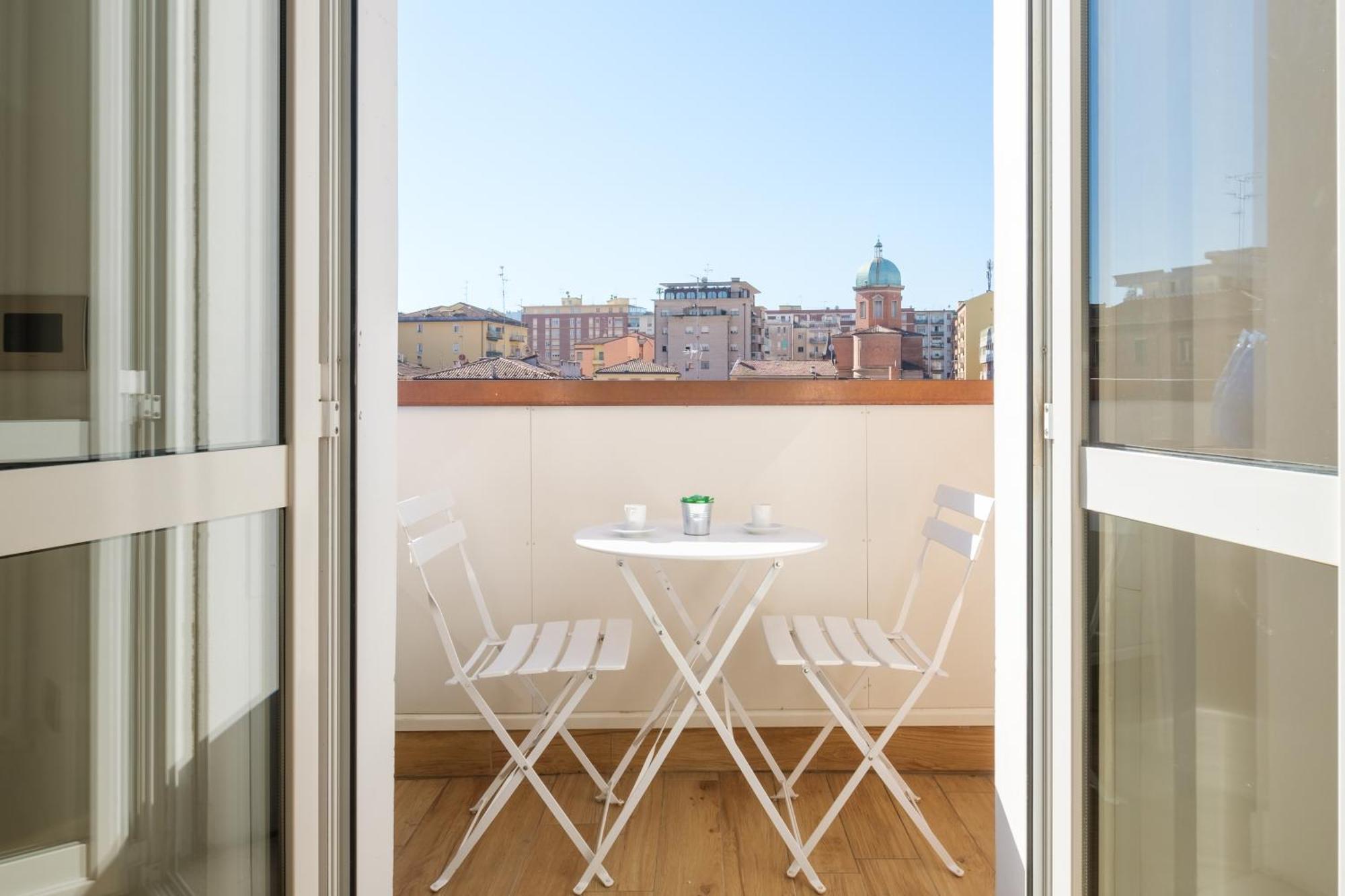 Scandellari Apartments - Stylish Stay For Two Guests Bologna Exterior foto